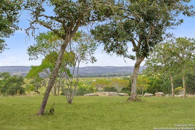 1900 Byrd Ranch, Johnson City, TX 78636