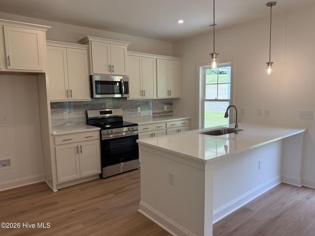 100 Carver Street 20, Carthage, NC 28327