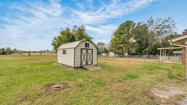 7212 E Battenfield Drive, Claremore, OK 74019