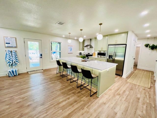 1027 County Road 1744, Chico, TX 76431