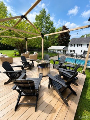 4022 Oneida Street, New Hartford, NY 13413