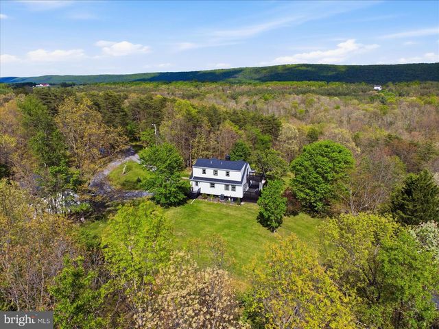 654 SOPER LN, Berkeley Springs, WV 25411