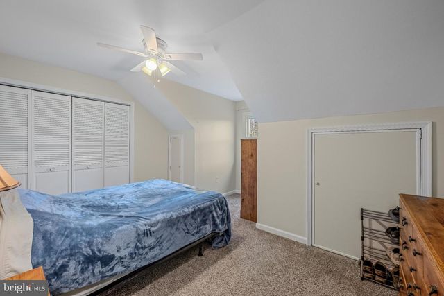 654 SOPER LN, Berkeley Springs, WV 25411