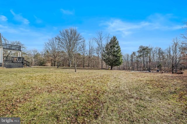 654 SOPER LN, Berkeley Springs, WV 25411