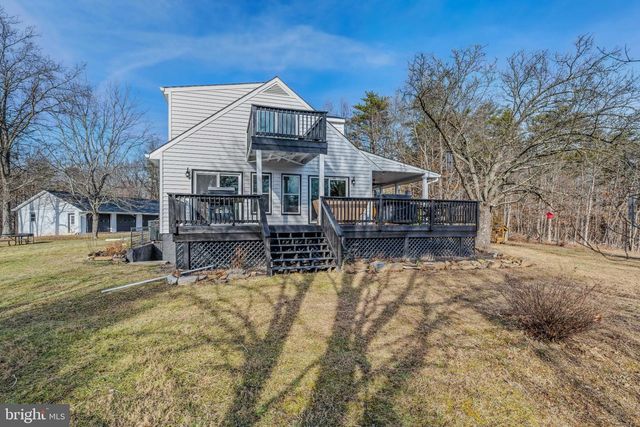 654 SOPER LN, Berkeley Springs, WV 25411