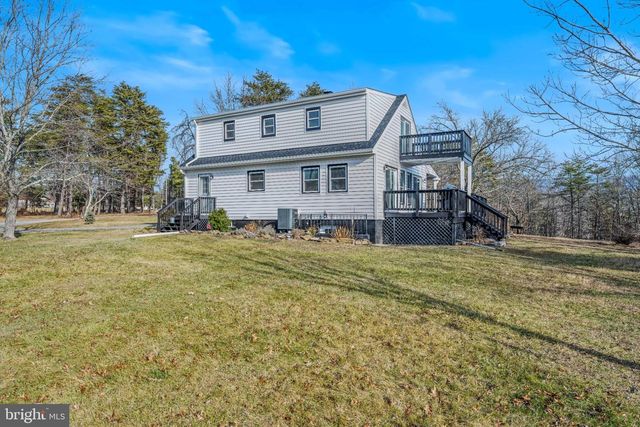 654 SOPER LN, Berkeley Springs, WV 25411