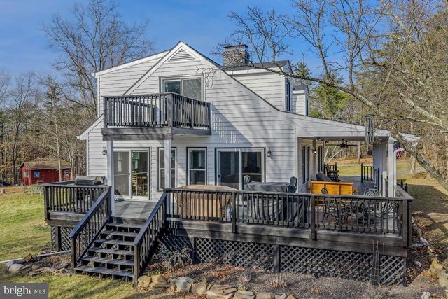 654 SOPER LN, Berkeley Springs, WV 25411