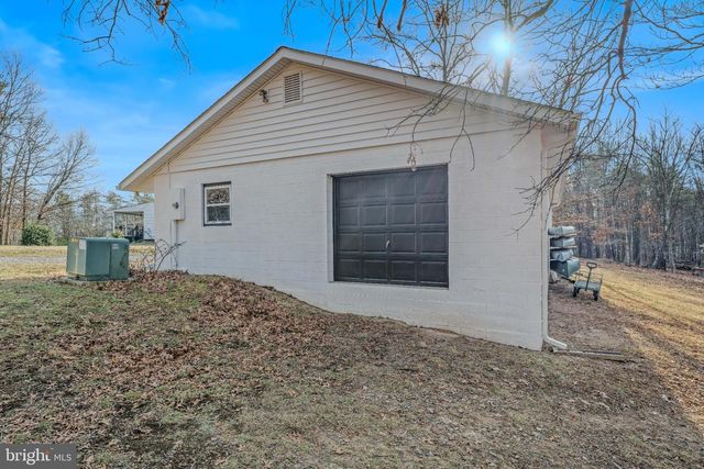 654 SOPER LN, Berkeley Springs, WV 25411