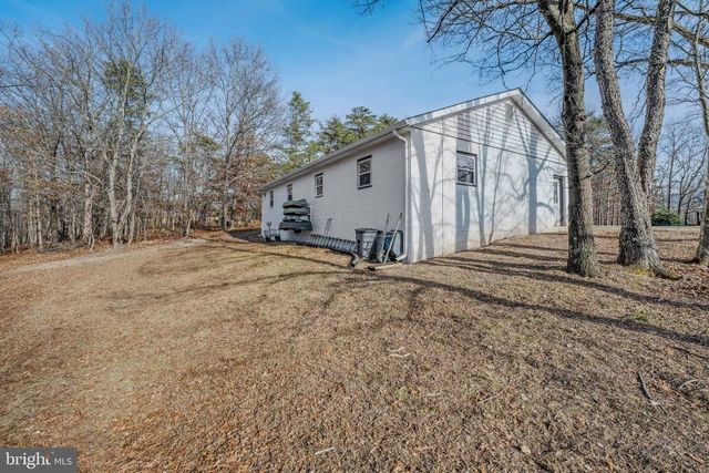 654 SOPER LN, Berkeley Springs, WV 25411