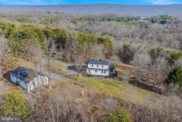 654 SOPER LN, Berkeley Springs, WV 25411