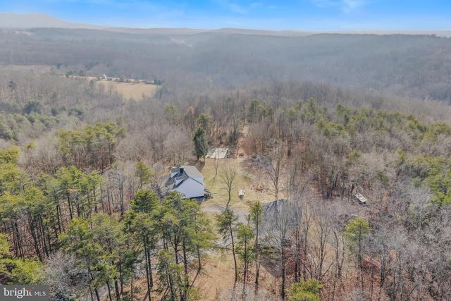 654 SOPER LN, Berkeley Springs, WV 25411