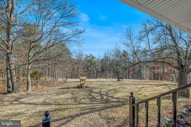 654 SOPER LN, Berkeley Springs, WV 25411