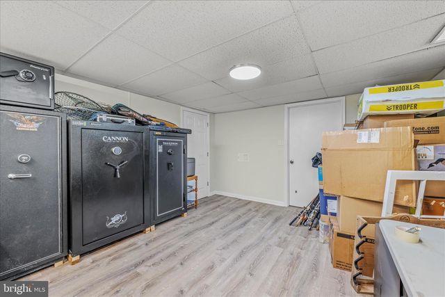 654 SOPER LN, Berkeley Springs, WV 25411