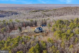 654 SOPER LN, Berkeley Springs, WV 25411
