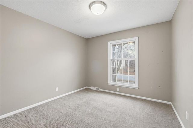 7305 E 129th Street, Grandview, MO 64030