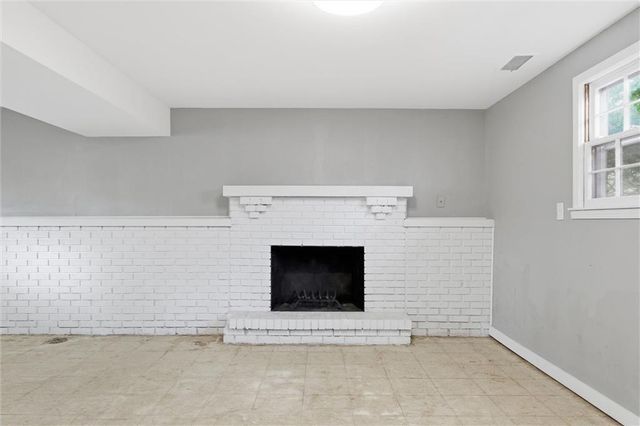 7305 E 129th Street, Grandview, MO 64030