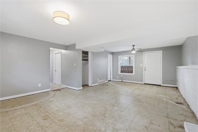 7305 E 129th Street, Grandview, MO 64030