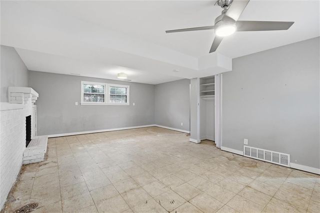 7305 E 129th Street, Grandview, MO 64030