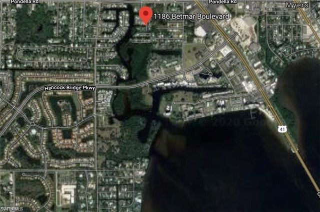 1186 Betmar BLVD, North Fort Myers, FL 33903