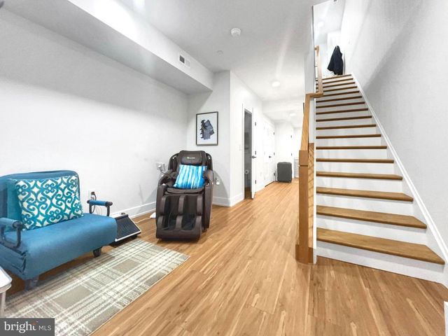 2001 HYVIEW TERRACE, Fort Washington, PA 19034