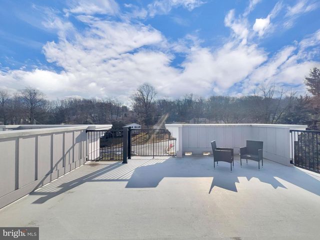 2001 HYVIEW TERRACE, Fort Washington, PA 19034