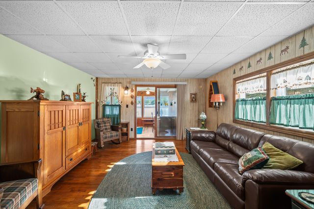 28195 Blackberry Lane, Burr Oak Twp, MI 49091
