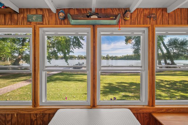 28195 Blackberry Lane, Burr Oak Twp, MI 49091