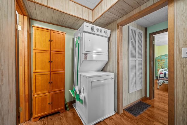 28195 Blackberry Lane, Burr Oak Twp, MI 49091