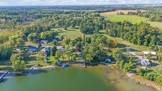 28195 Blackberry Lane, Burr Oak Twp, MI 49091