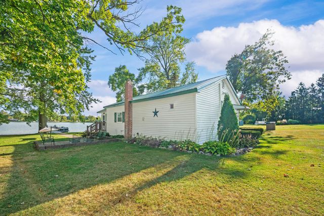 28195 Blackberry Lane, Burr Oak Twp, MI 49091