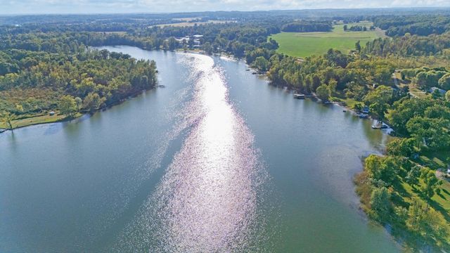28195 Blackberry Lane, Burr Oak Twp, MI 49091