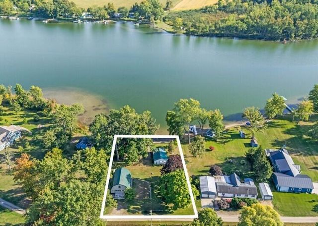 28195 Blackberry Lane, Burr Oak Twp, MI 49091