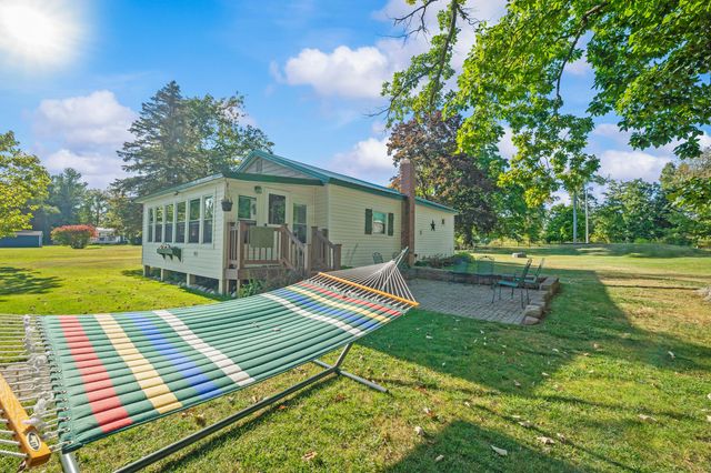 28195 Blackberry Lane, Burr Oak Twp, MI 49091
