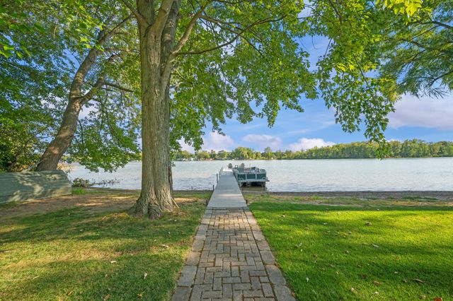 28195 Blackberry Lane, Burr Oak Twp, MI 49091