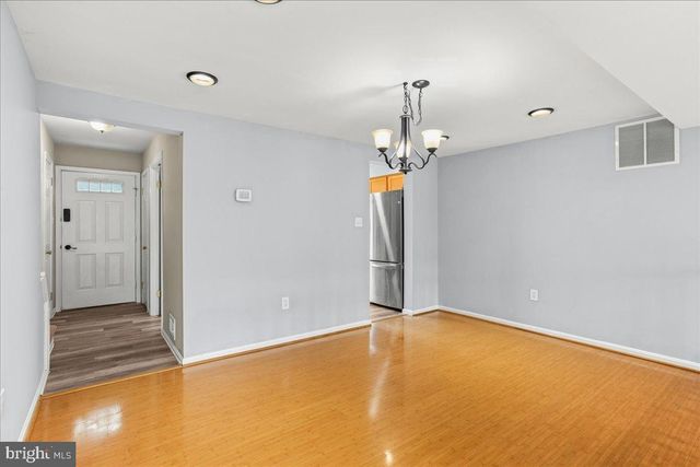 12103 WINONA DR, Woodbridge, VA 22192