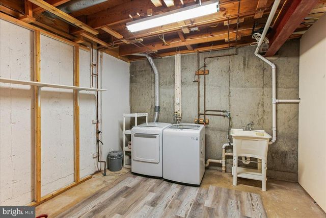 12103 WINONA DR, Woodbridge, VA 22192