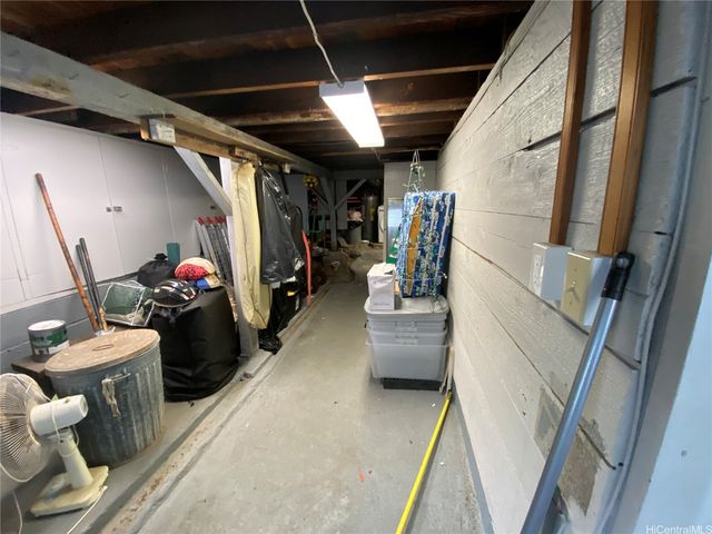 3715 Sierra Drive, Honolulu, HI 96816