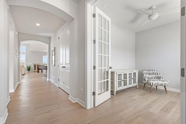 6561 Timber Arch Drive, Chaska, MN 55318