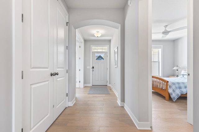 6561 Timber Arch Drive, Chaska, MN 55318