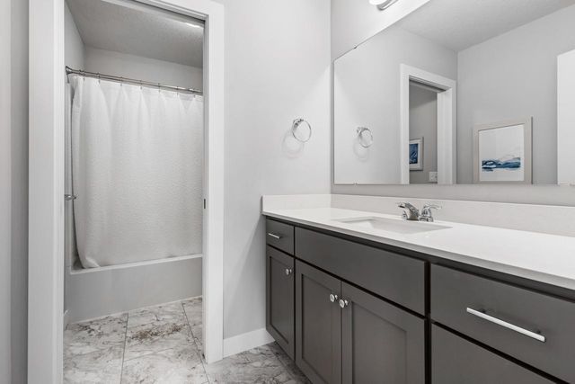 6561 Timber Arch Drive, Chaska, MN 55318