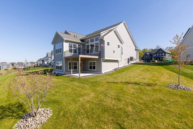 6561 Timber Arch Drive, Chaska, MN 55318