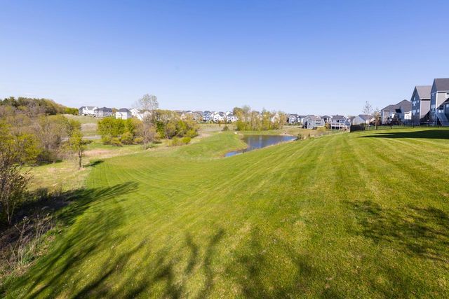 6561 Timber Arch Drive, Chaska, MN 55318