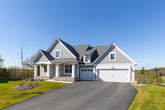 6561 Timber Arch Drive, Chaska, MN 55318