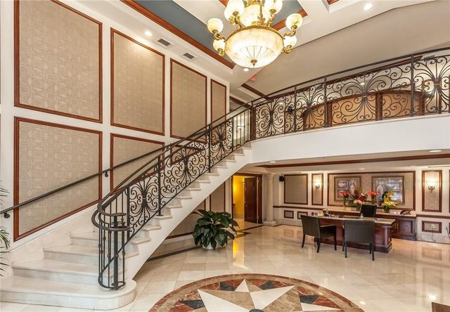 16900 N Bay Road 2-605, Sunny Isles Beach, FL 33160