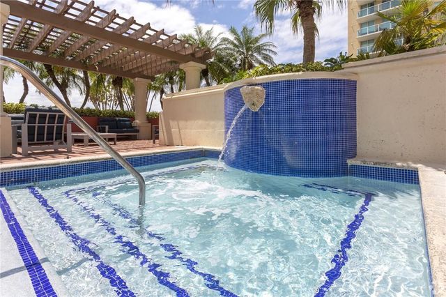 16900 N Bay Road 2-605, Sunny Isles Beach, FL 33160