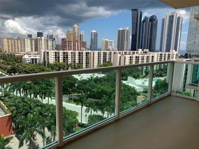 16900 N Bay Road 2-605, Sunny Isles Beach, FL 33160