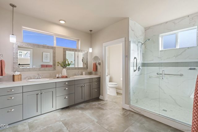 4642 SW Yew Leaf Court, Redmond, OR 97756