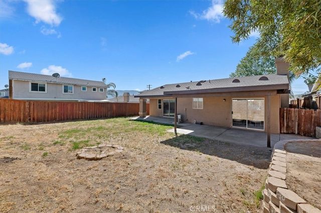 308 Avenue 6, Lake Elsinore, CA 92530