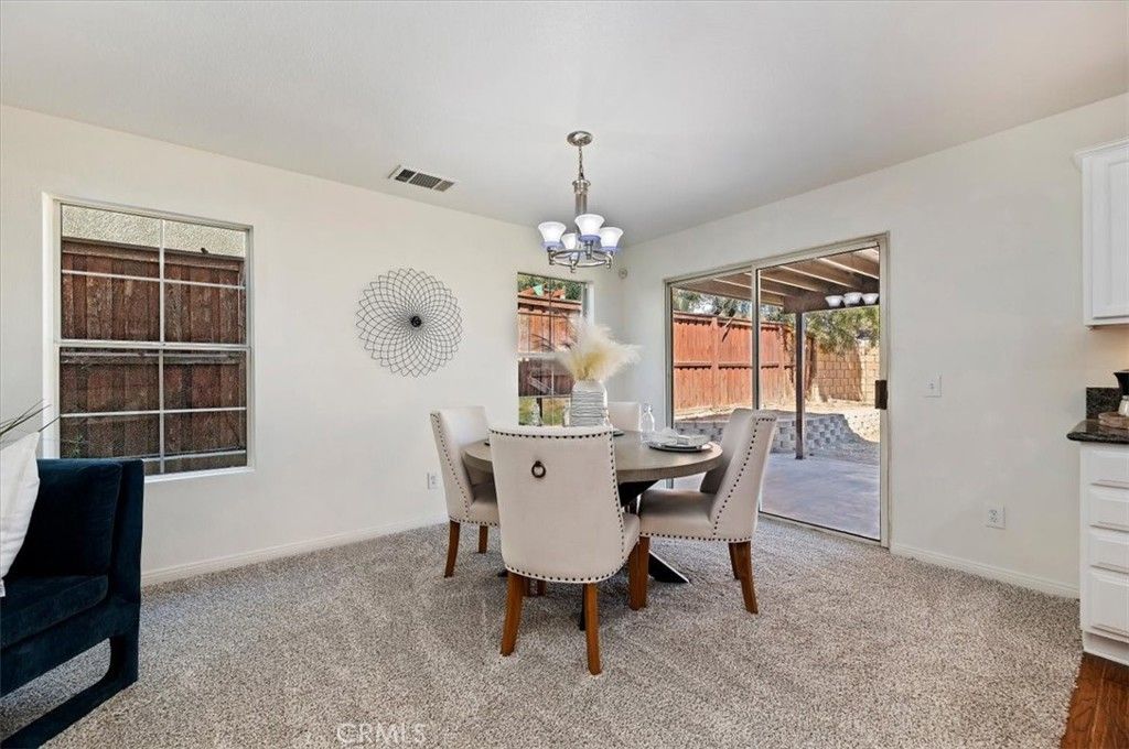 Image 4 of property listing at 308 Avenue 6, Lake Elsinore, CA 92530