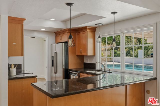 29392 Hillrise Drive, Agoura Hills, CA 91301